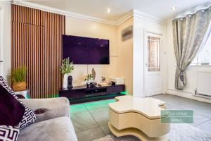 Photo 35- click for photo gallery